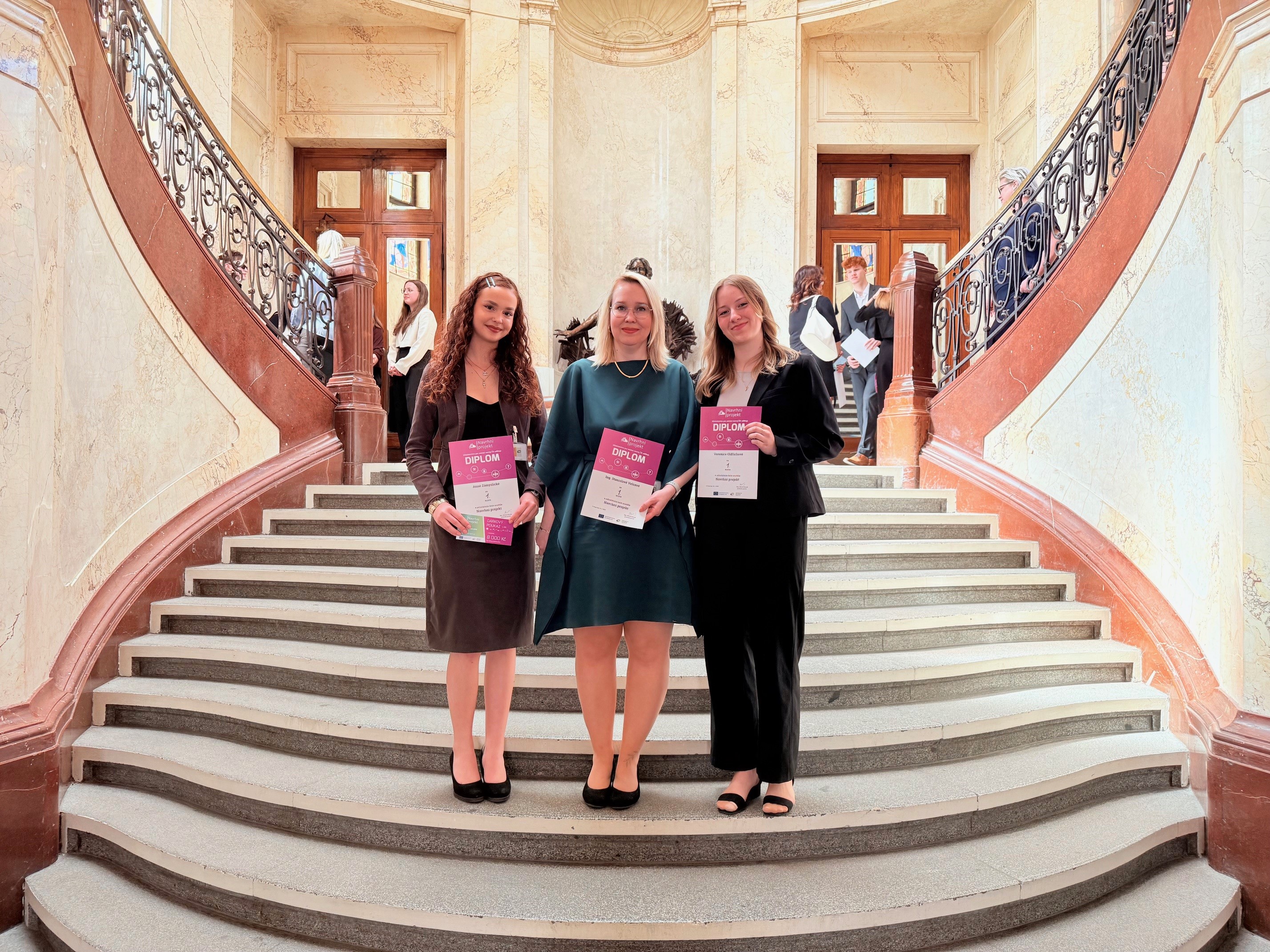 Středoškoláci představili své vize pro regiony: Finále soutěže „Navrhni projekt“ ocenilo nejlepší ná