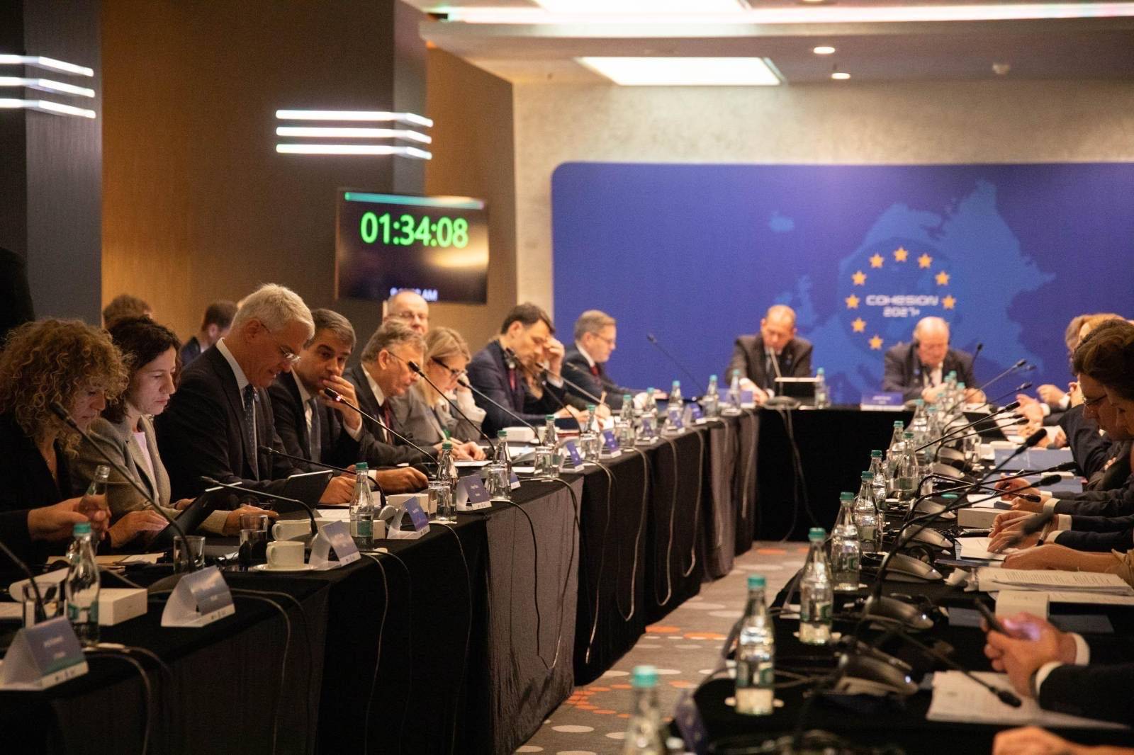 Ministr Kulhánek v Bukurešti: Sloučení evropských fondů do jednoho „balíku“ přináší rizika. Česko vo