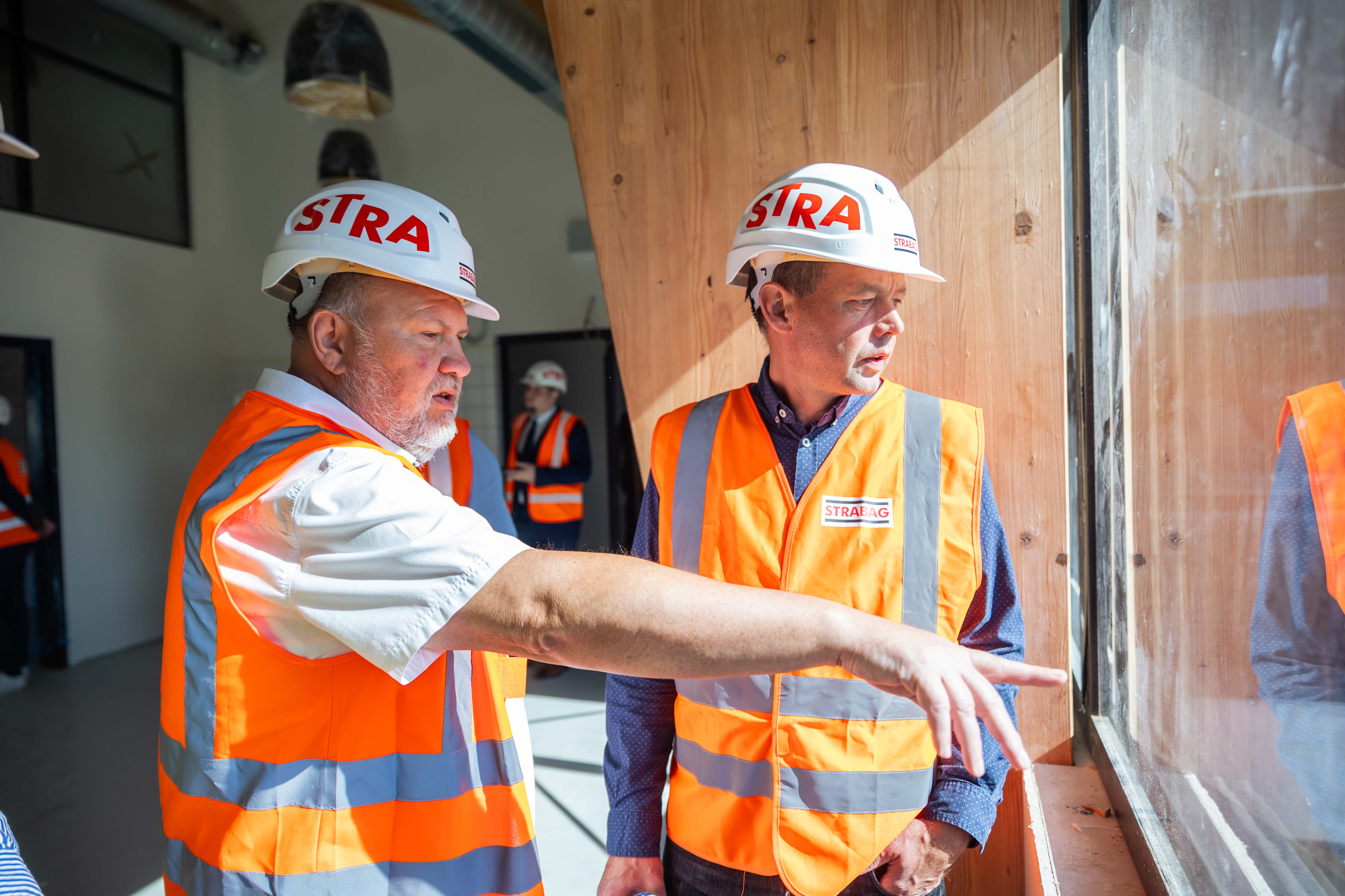 Ministr pro místní rozvoj Petr Kulhánek navštívil ve Středočeském kraji projekty podpořené z evropsk